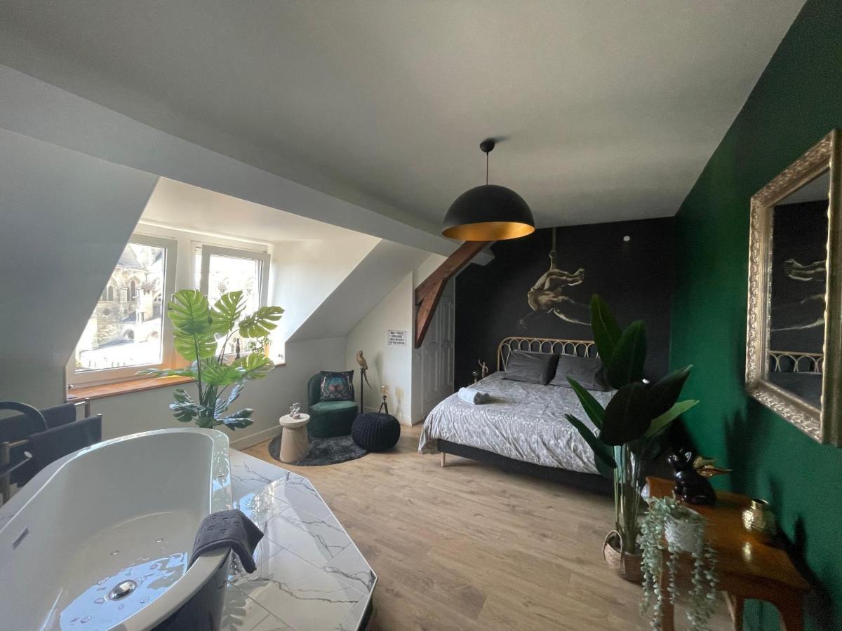 El Circo Gambetta,Sublime Suite Balneo Hypercentre เอแปร์เน ภายนอก รูปภาพ